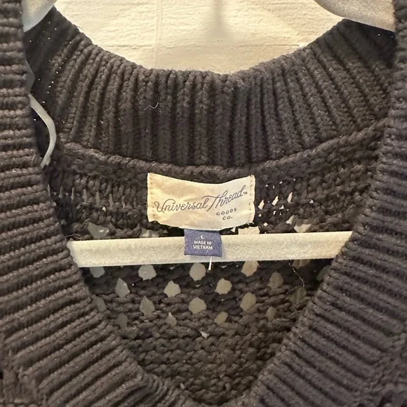 Universal Thread Black Open-Weave V-Neck Sweater - Picture 2 of 4